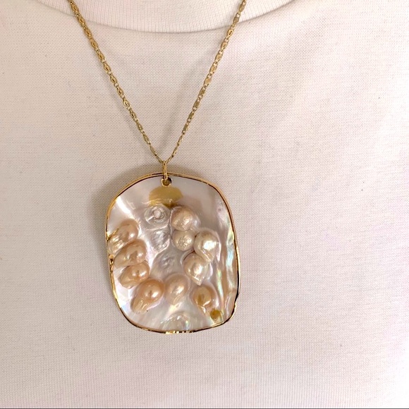 Beautiful necklace with Mother-of-pearl tablet pendant & 10 real pearls - Picture 14 of 15